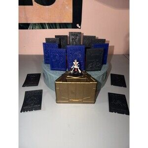 YUGIOH Lot 1996 Kazuki Takahashi Battle Arena Carrying Case 14Cards And Figure